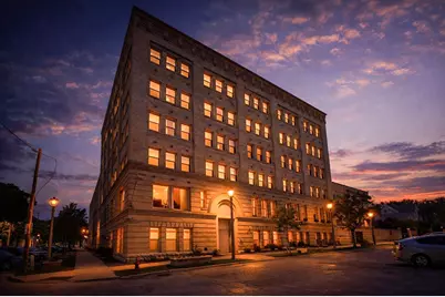 904 E Pearson St #501, Milwaukee, WI 53202 - Photo 29