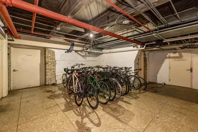 904 E Pearson St #501, Milwaukee, WI 53202 - Photo 23