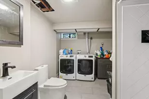 726 W Wisconsin Ave, Oconomowoc, WI 53066 - Photo 37