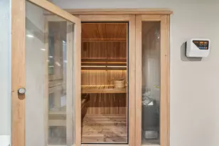 726 W Wisconsin Ave, Oconomowoc, WI 53066 - Photo 35