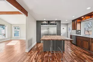 726 W Wisconsin Ave, Oconomowoc, WI 53066 - Photo 11