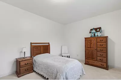 14095 N Pine Bluff Rd, Mequon, WI 53097 - Photo 29