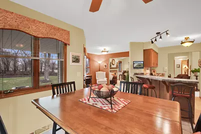 2508  Fox River Pkwy, Waukesha, WI 53189 - Photo 9