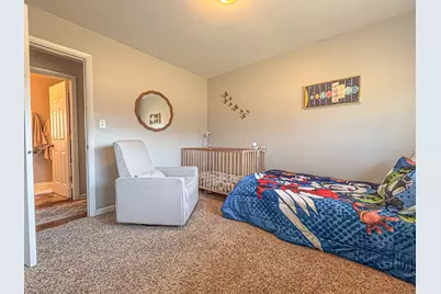 W158N5725  Elmway Dr, Menomonee Falls, WI 53051 - Photo 19