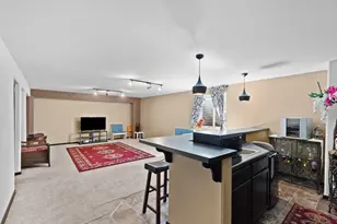 9502 W Parkland Ct, Milwaukee, WI 53224 - Photo 23