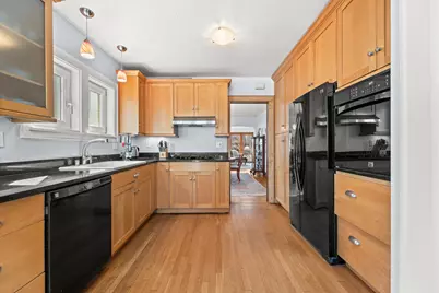 4832 N Newhall St, Whitefish Bay, WI 53217 - Photo 11