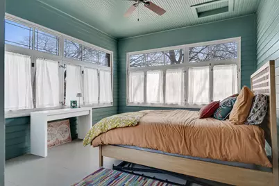 1003  King St, La Crosse, WI 54601 - Photo 11