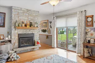 649 Edgewood Dr, Burlington, WI 53105 - Photo 3