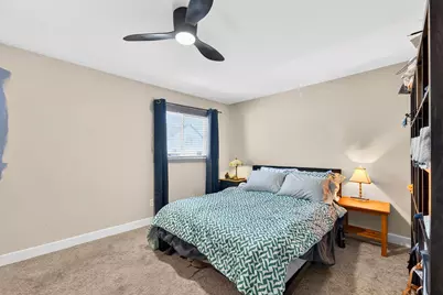 313 W Roberta Ave, Waukesha, WI 53186 - Photo 15