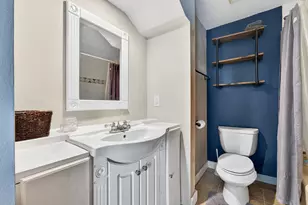 313 W Roberta Ave, Waukesha, WI 53186 - Photo 21