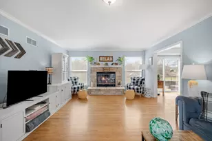 4113 Whispering Ridge Pass, Franklin, WI 53132 - Photo 5