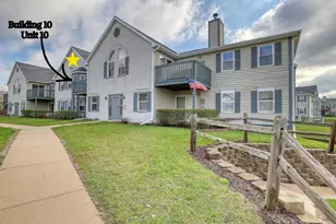N25W24069 River Park Dr, Pewaukee, WI 53072 - Photo 3