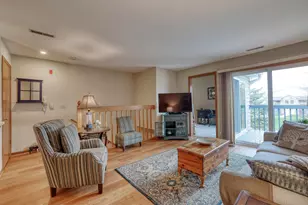N25W24069 River Park Dr, Pewaukee, WI 53072 - Photo 7