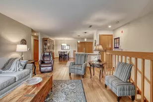 N25W24069 River Park Dr, Pewaukee, WI 53072 - Photo 9