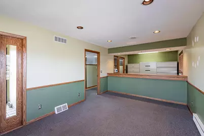 1600  Losey Blvd, La Crosse, WI 54601 - Photo 7