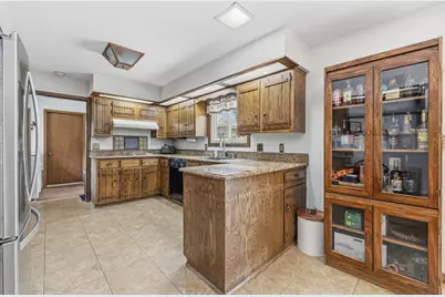 7224  Maple Ln, Hartford, WI 53027 - Photo 5