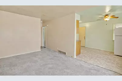 6107 W Leon Ter, Milwaukee, WI 53218 - Photo 13