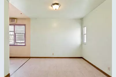 6107 W Leon Ter, Milwaukee, WI 53218 - Photo 19