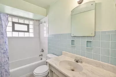 6107 W Leon Ter, Milwaukee, WI 53218 - Photo 15