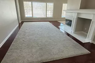 W233N3088 Oakmont Ct, Pewaukee, WI 53072 - Photo 3