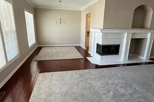 W233N3088 Oakmont Ct, Pewaukee, WI 53072 - Photo 7