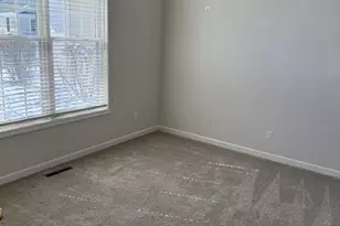 W233N3088 Oakmont Ct, Pewaukee, WI 53072 - Photo 21