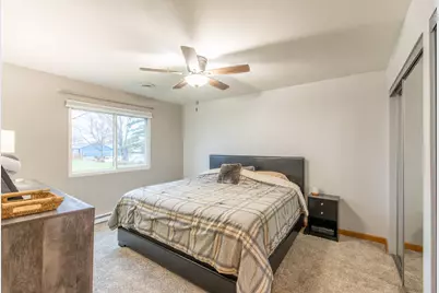 W275S8960  Hidden Lakes Dr, Vernon, WI 53149 - Photo 9