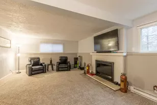 W275S8960 Hidden Lakes Dr, Vernon, WI 53149 - Photo 13