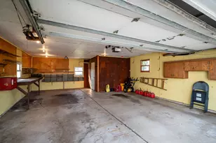 4055 S 103rd St, Greenfield, WI 53228 - Photo 59