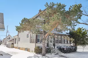 727 Minnesota Ave, South Milwaukee, WI 53172 - Photo 3