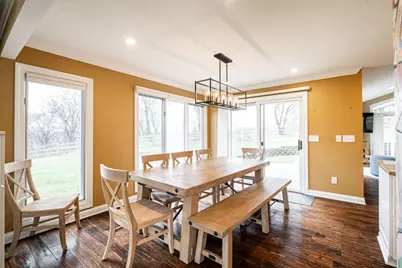 21710 W Ann Louise Ct, New Berlin, WI 53146 - Photo 9