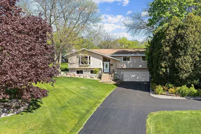 21710 W Ann Louise Ct, New Berlin, WI 53146 - Photo 1