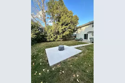 6553 N Bourbon St #6555, Milwaukee, WI 53224 - Photo 3