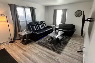 6553 N Bourbon St, Milwaukee, WI 53224 - Photo 25