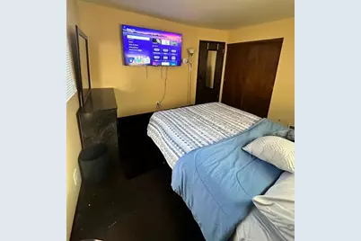 6553 N Bourbon St #6555, Milwaukee, WI 53224 - Photo 15