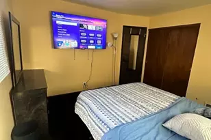 6553 N Bourbon St, Milwaukee, WI 53224 - Photo 15