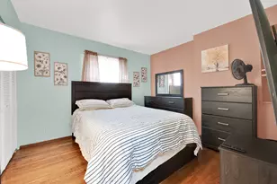 6555 N Bourbon St, Milwaukee, WI 53224 - Photo 49