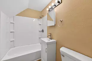 3217 N 12th St, Milwaukee, WI 53206 - Photo 21