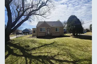 3531 W Rawson Ave, Franklin, WI 53132 - Photo 1