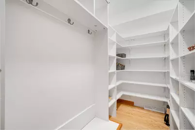 2840  Norman Dr, Brookfield, WI 53045 - Photo 23