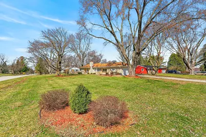 19030  Brookdale Dr, Brookfield, WI 53045 - Photo 29