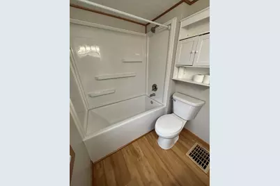 805  Hollister Ave, Tomah, WI 54660 - Photo 7