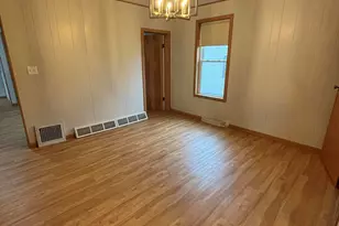 805 Hollister Ave, Tomah, WI 54660 - Photo 5