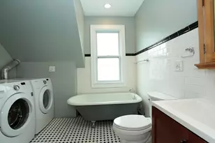 313 E Oklahoma Ave, Milwaukee, WI 53207 - Photo 35