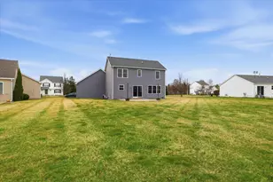 264 Deer Path Dr, Genoa City, WI 53128 - Photo 25