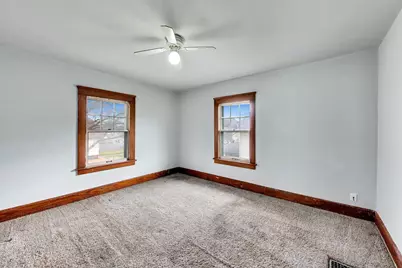 3325  15th St, Racine, WI 53405 - Photo 9