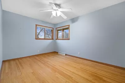 301  Franklin St, Racine, WI 53185 - Photo 15