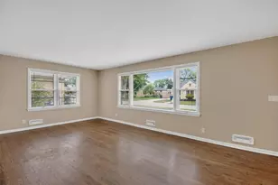 2303 Lawn St, Racine, WI 53404 - Photo 3