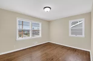 2303 Lawn St, Racine, WI 53404 - Photo 13