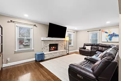 3300 S 66th St, Milwaukee, WI 53219 - Photo 9